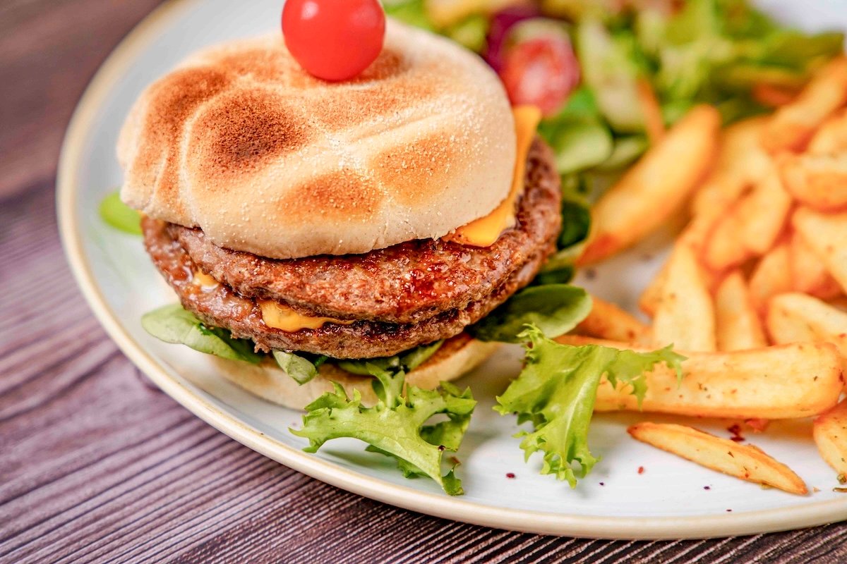 BEEF BURGER